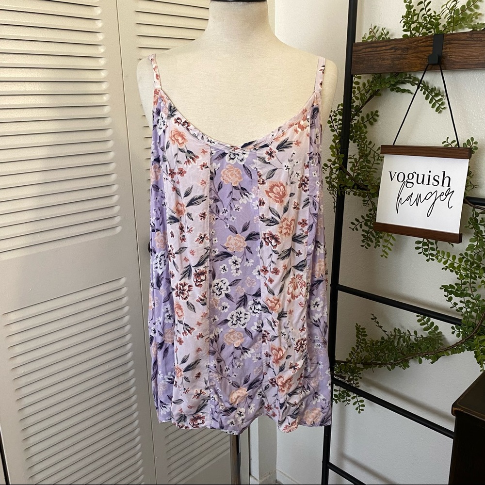 Torrid| 4 |Sophie Lavender Pink Floral Challis Swing Cami